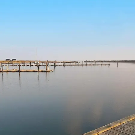 5 Person In Dom wakacyjny
